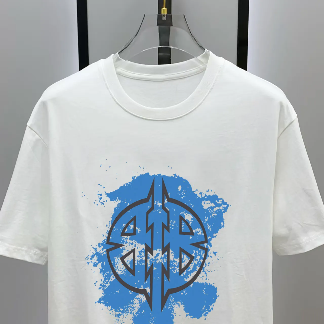 # 2026 New Arrival New Arrival T Premium ！ logo Premium 250 . . . . . ！ ！ ：Black。White！ Sizes： S M L XL XXL ：50 52 55 58 61 ：69 71 73 75 77 ：48 50 53 56 58 ：22 22.5 23 23.5 24 ， 1-3CM